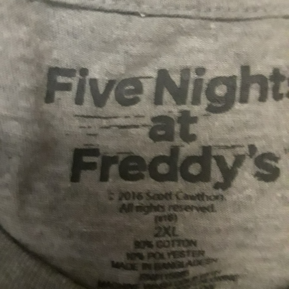 EUC- Men's "I survived 5 Nights at Freddy's Tshirt - Picture 3 of 3